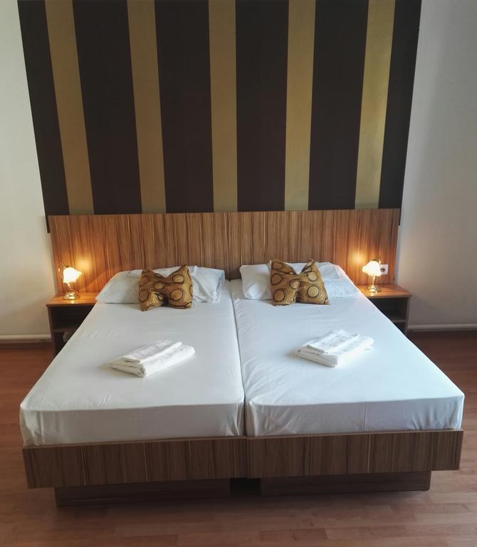 Hid Hotel Budapešť Exteriér fotografie